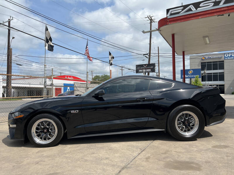 2019 Ford Mustang for sale at FAST LANE AUTO SALES in San Antonio TX