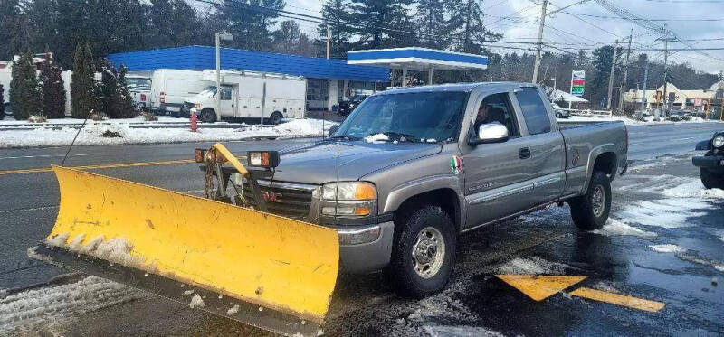 2003 GMC Sierra 2500HD for sale at RT28 Motors in North Reading MA