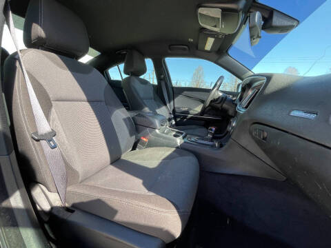 2017 Dodge Charger SE