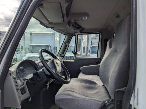 2019 International 4300 24 ft Cab Chassis(CDL)