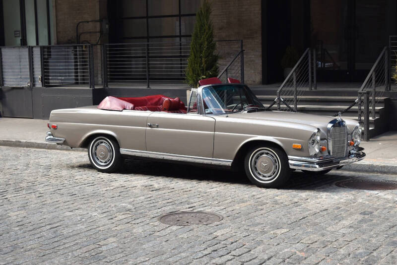 1969 Mercedes-Benz 280-Class