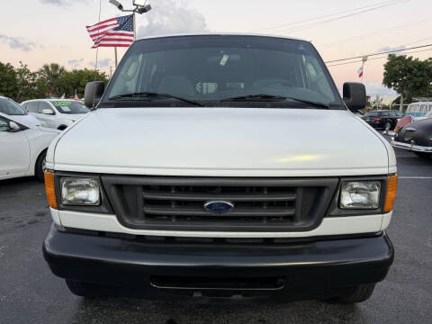 2005 Ford E-Series E-250