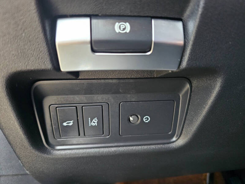 2020 Jaguar E-PACE P250 SE