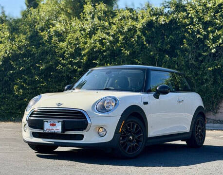 2019 MINI Hardtop 2 Door Cooper