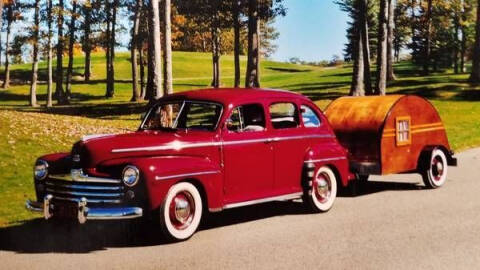 1947 Ford Super Deluxe