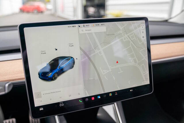 2020 Tesla Model 3 14
