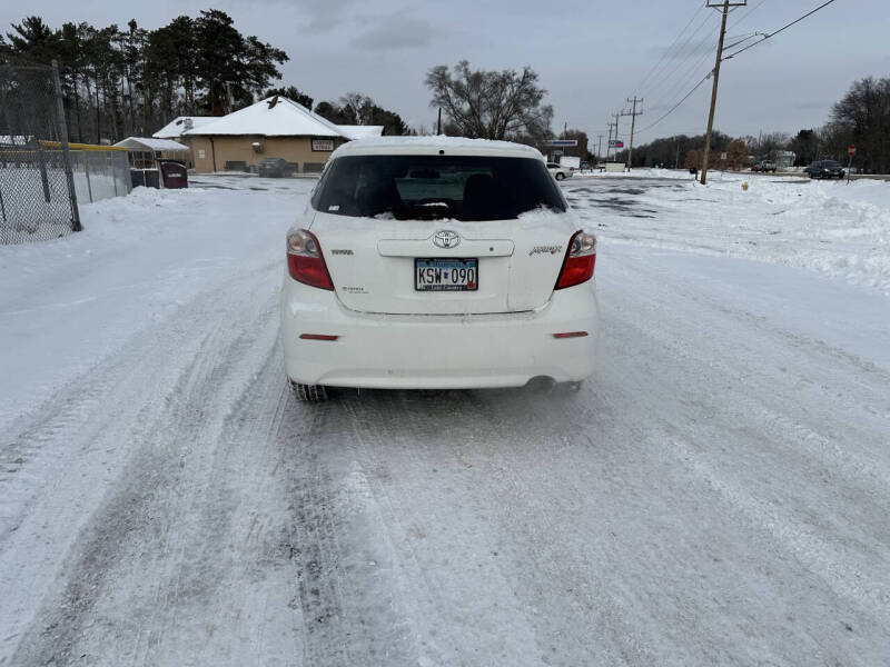 2010 Toyota Matrix Base's photo