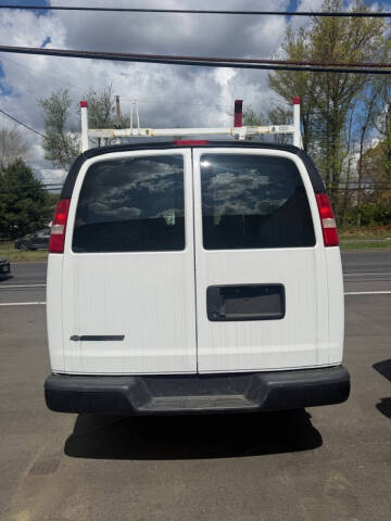 2018 Chevrolet Express 2500