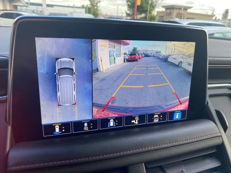 2021 Chevrolet Suburban RST