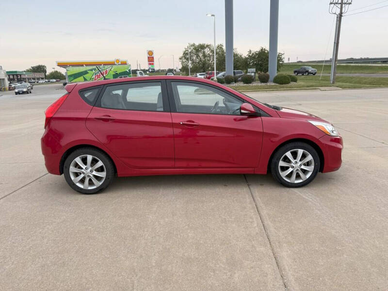 2014 Hyundai Accent SE