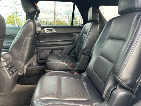2011 Ford Explorer Limited