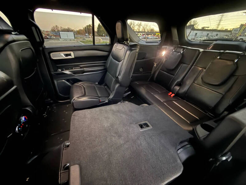 2020 Ford Explorer ST