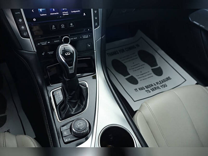 2017 Infiniti Q60 3.0T Sport