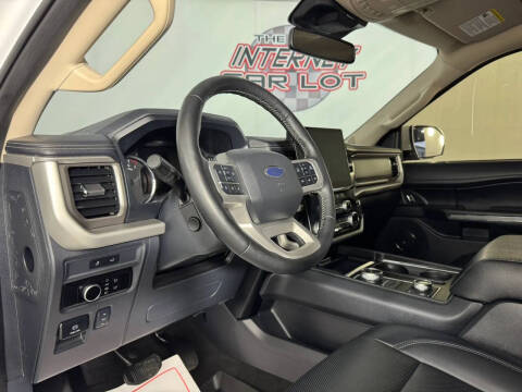 2024 Ford Expedition MAX XLT