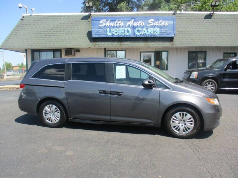 2016 Honda Odyssey for sale at SHULTS AUTO SALES INC. in Crystal Lake IL