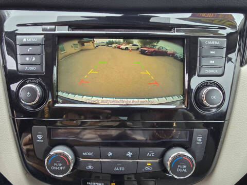 2022 Nissan Rogue Sport SV