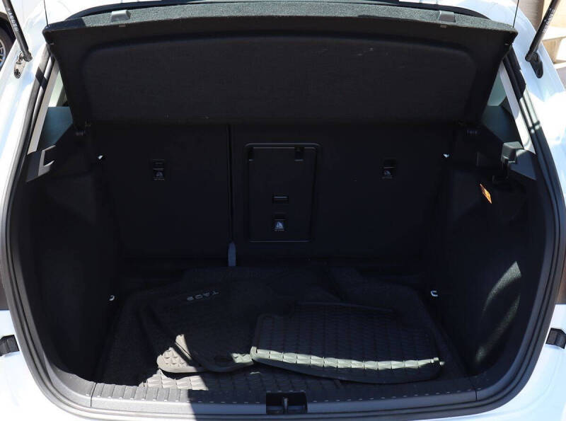 2023 Volkswagen Taos S