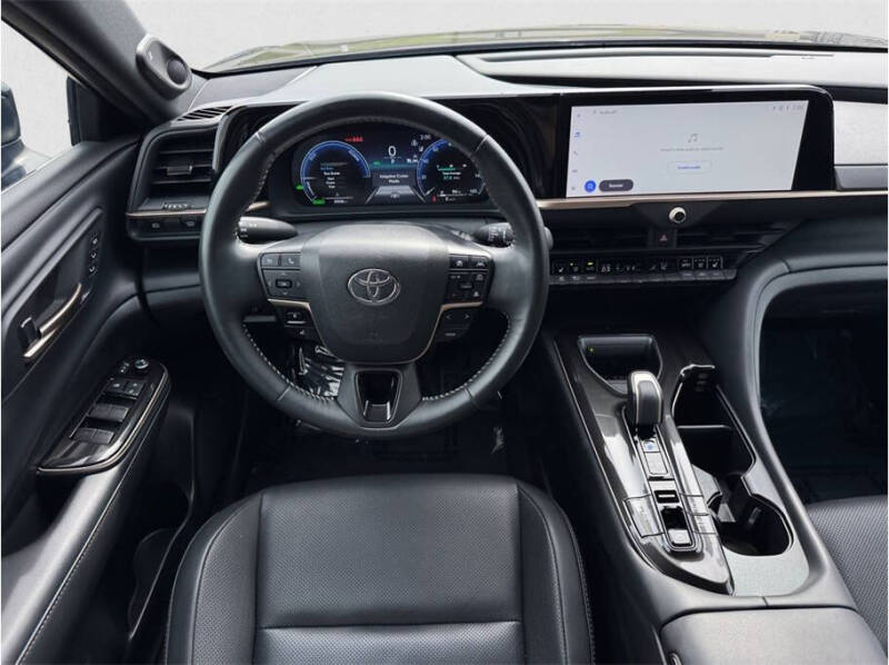 2024 Toyota Crown Limited