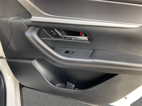 2024 Mazda CX-90 Plug-in Hybrid Premium Plus