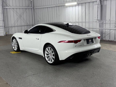 2017 Jaguar F-TYPE Premium