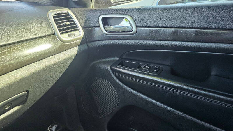 2017 Jeep Grand Cherokee Altitude