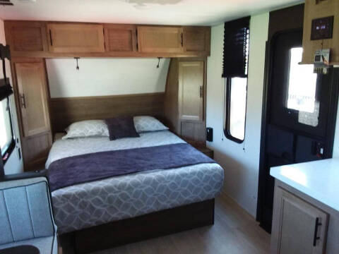 2025 Forest River Black Label 16khblw