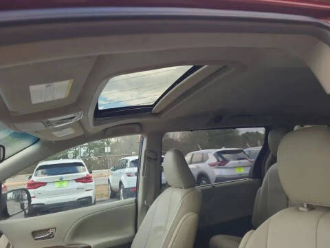 2012 Toyota Sienna Limited 7-Passenger