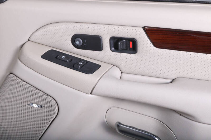 2002 Cadillac Escalade