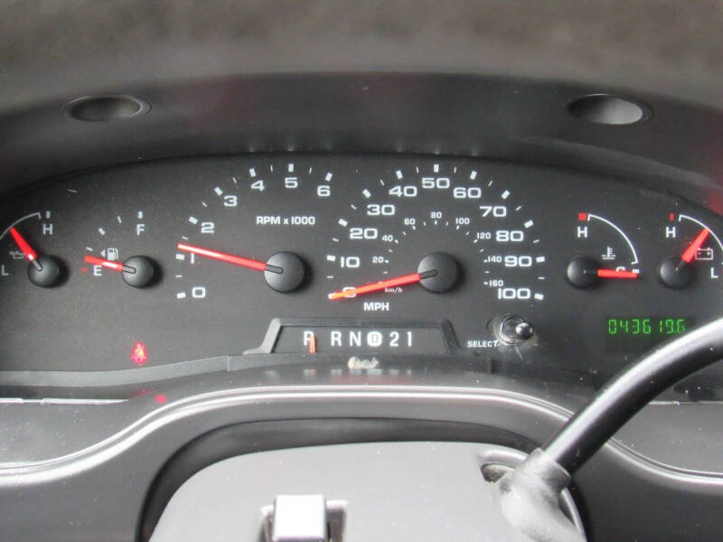 2008 Ford E-Series E-150