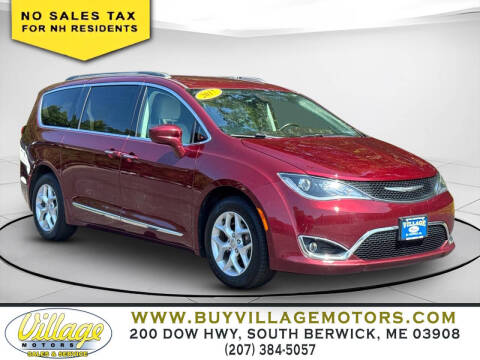 2017 Chrysler Pacifica Touring Plus