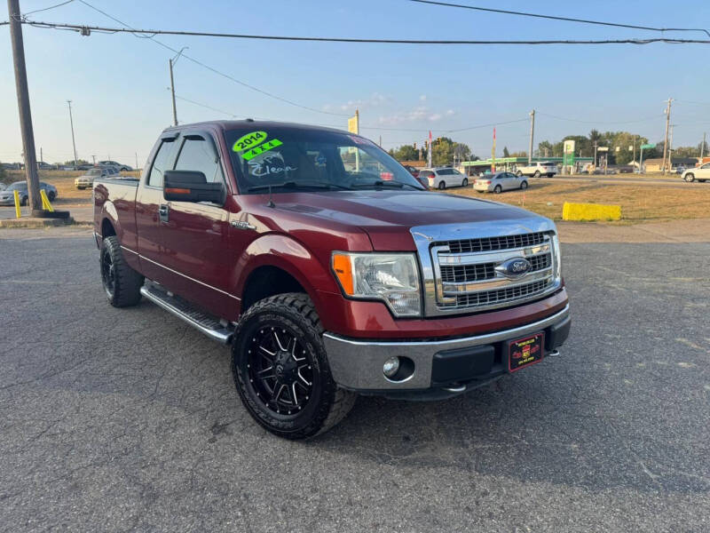 2014 Ford F-150 XLT's photo
