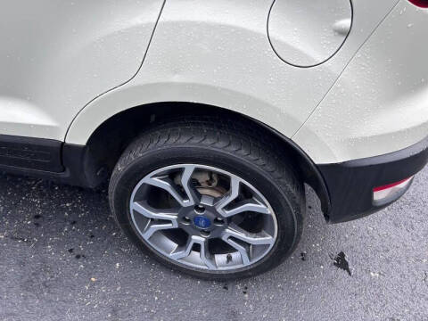 2020 Ford EcoSport SES