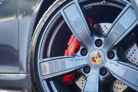 2025 Porsche 718 Cayman S