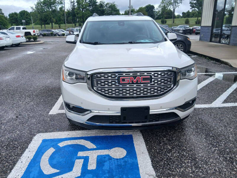 2017 GMC Acadia Denali