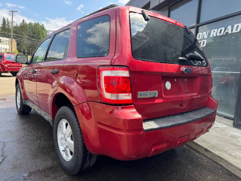 2011 Ford Escape XLT