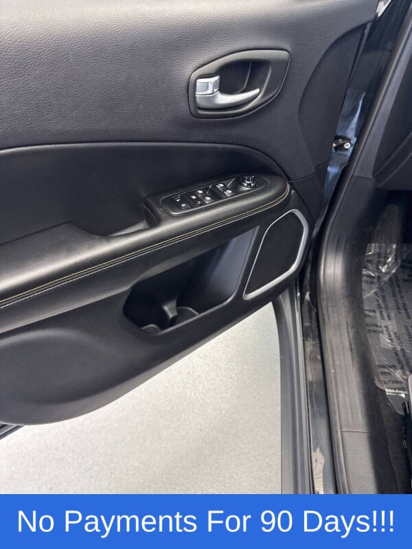 2017 Jeep Compass Latitude