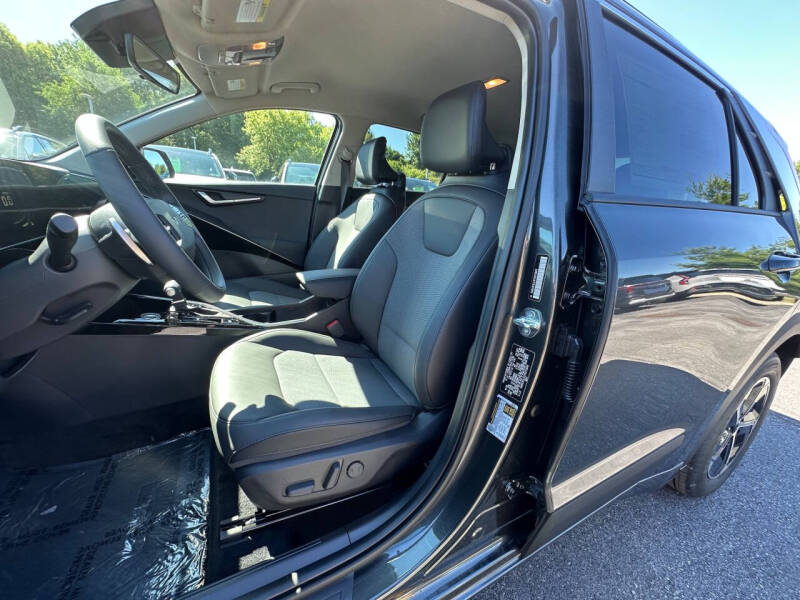 2026 Kia Niro EX