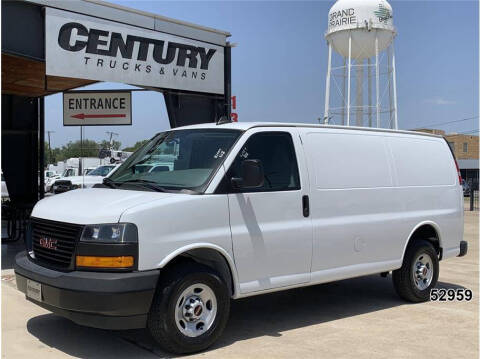 2023 GMC Savana 2500
