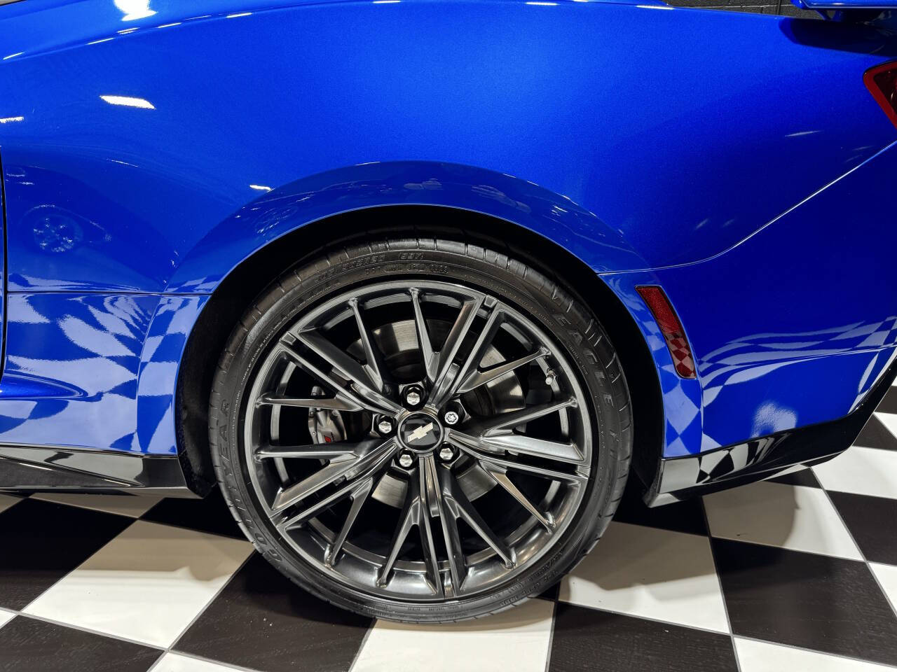 2018 Chevrolet Camaro 29