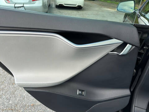 2013 Tesla Model S Performance