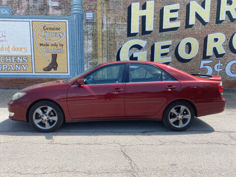 2005 Toyota Camry for sale at Main St Motors Inc. in Sheridan IN