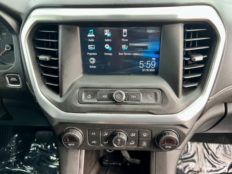 2018 GMC Acadia SLE-1