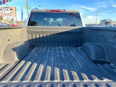 2019 Chevrolet Silverado 1500 Custom