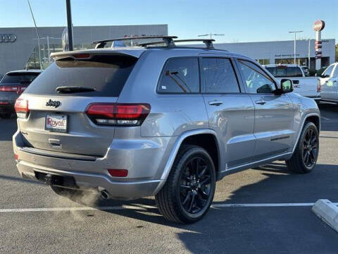 2017 Jeep Grand Cherokee Altitude