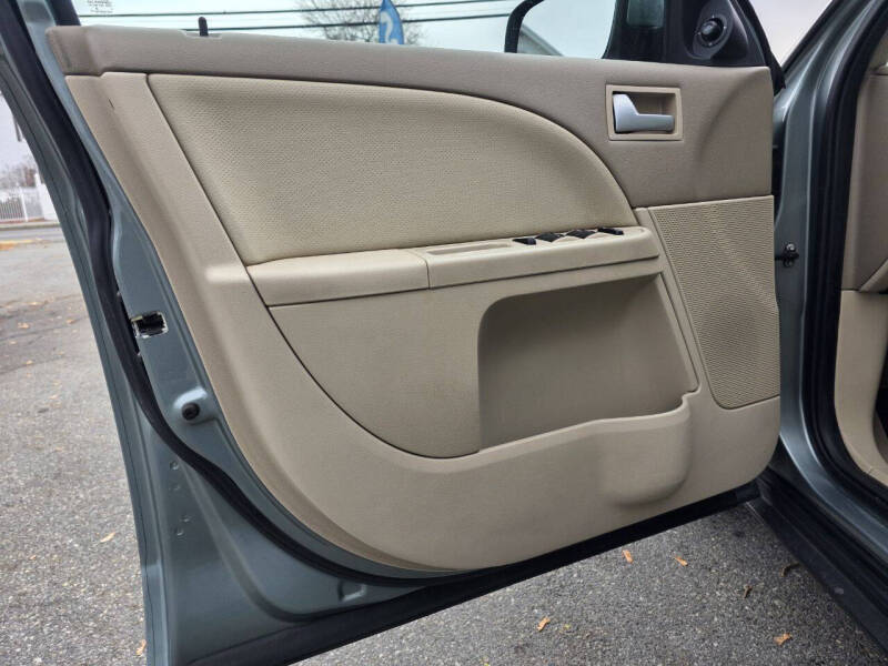 2007 Mercury Montego