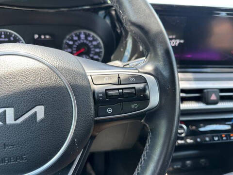 2023 Kia K5