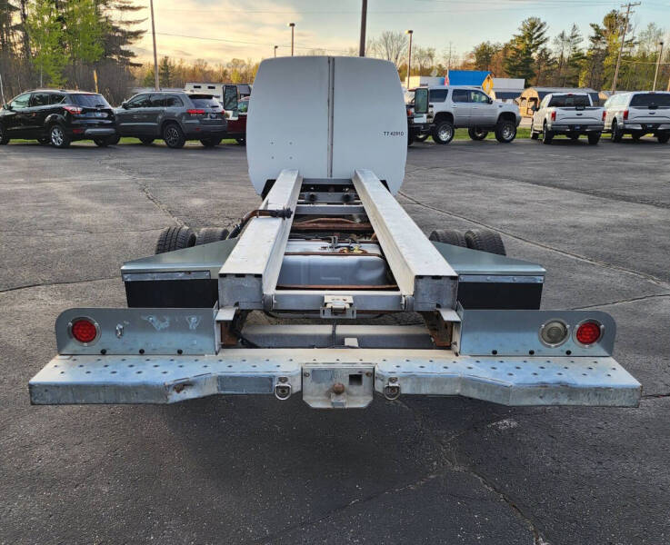 2011 Ford E-Series E-450 SD