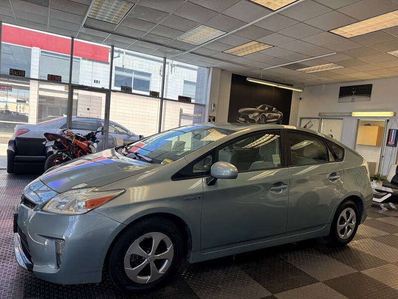2013 Toyota Prius Two