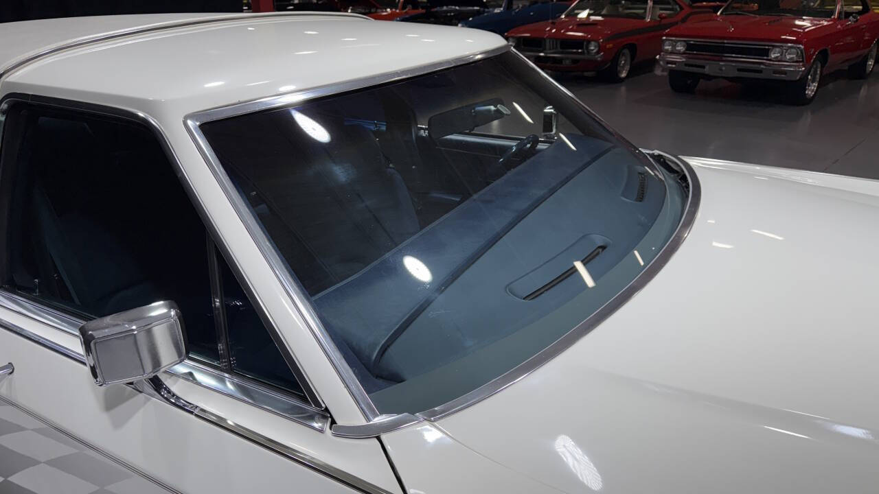 1979 Lincoln Continental 21