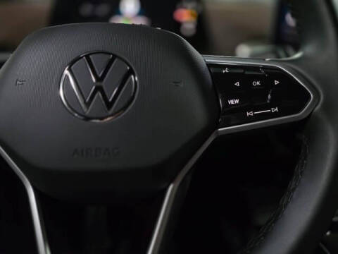 2025 Volkswagen ID.4 Pro